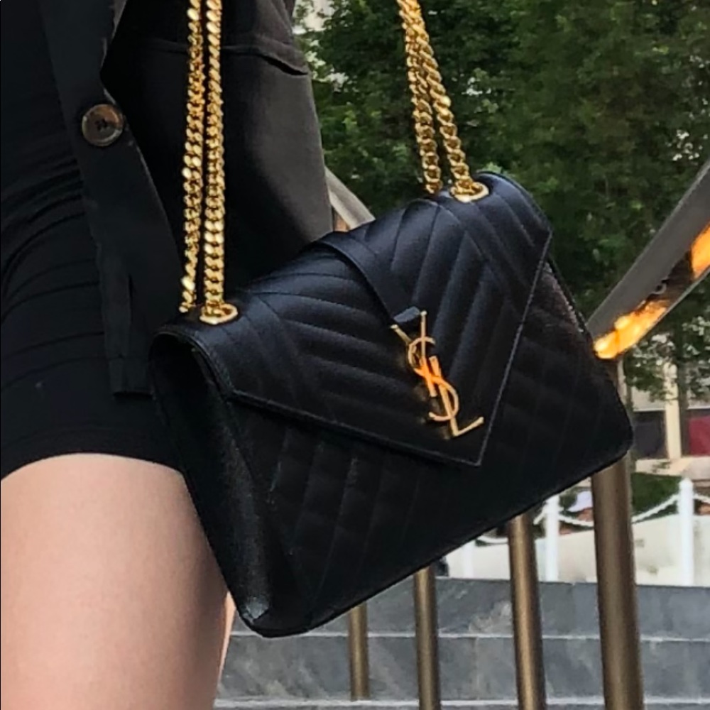 Saint Laurent Envelope Grain de Poudre Medium